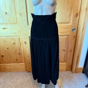 Vintage 70s Designer Anthony Muto Black Velvet Skirt 8 Midi Goth Evening Luxury
